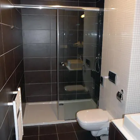 Hotel Kupelny Dom Mateja Bela Sklene Teplice