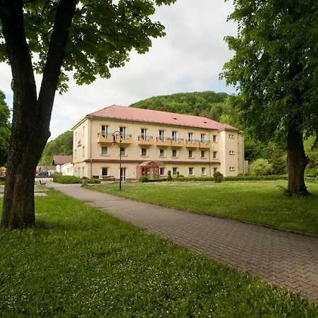 Hotel Kupelny Dom Mateja Bela Sklene Teplice